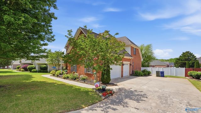 138 Old Camp Road, Meridianville, AL 35759