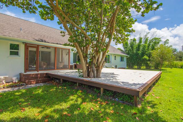 3675 66th Avenue, Vero Beach, FL 32966