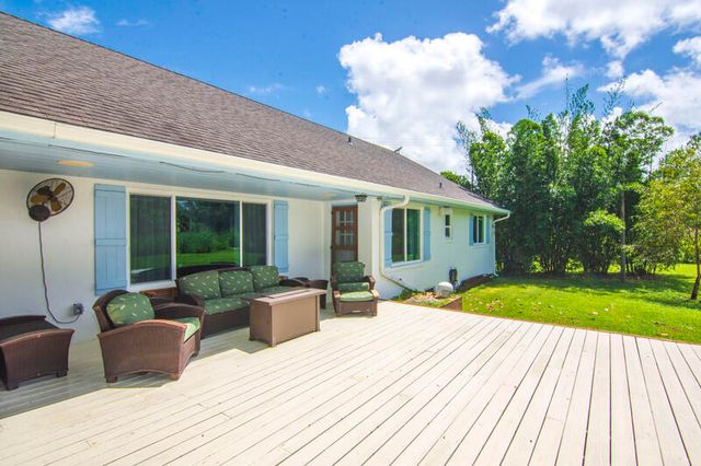 3675 66th Avenue, Vero Beach, FL 32966