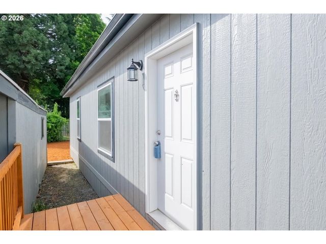 3124 Surfwood Dr, Salem, OR 97305