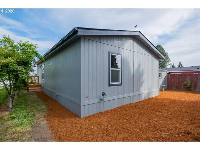 3124 Surfwood Dr, Salem, OR 97305