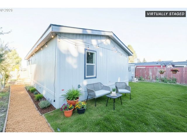 3124 Surfwood Dr, Salem, OR 97305