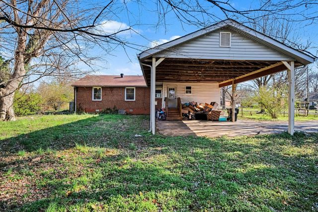 2114 Cypress Dr, Murfreesboro, TN 37130