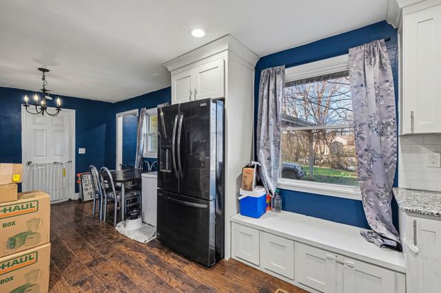 2114 Cypress Dr, Murfreesboro, TN 37130