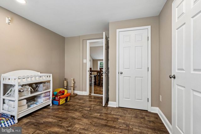 1608 HOLLY PKWY, Williamstown, NJ 08094