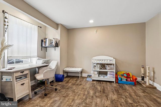 1608 HOLLY PKWY, Williamstown, NJ 08094