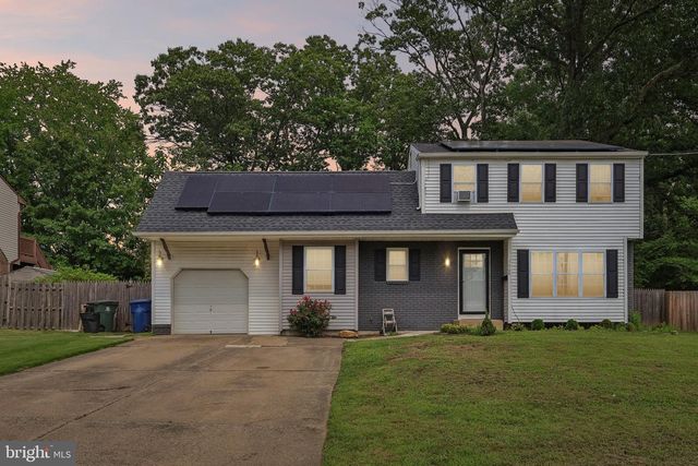 1608 HOLLY PKWY, Williamstown, NJ 08094
