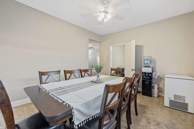 3814 W Judy Avenue, Visalia, CA 93277