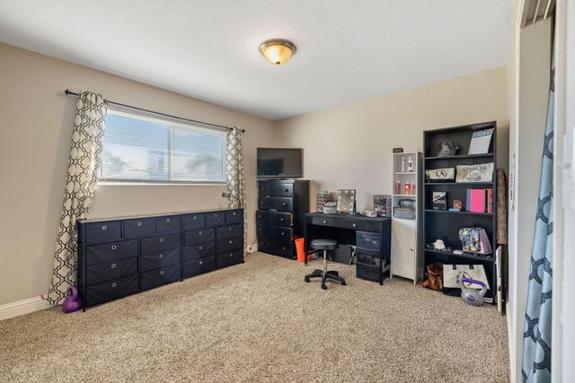 3814 W Judy Avenue, Visalia, CA 93277