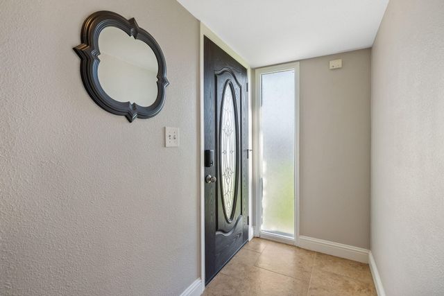 3814 W Judy Avenue, Visalia, CA 93277