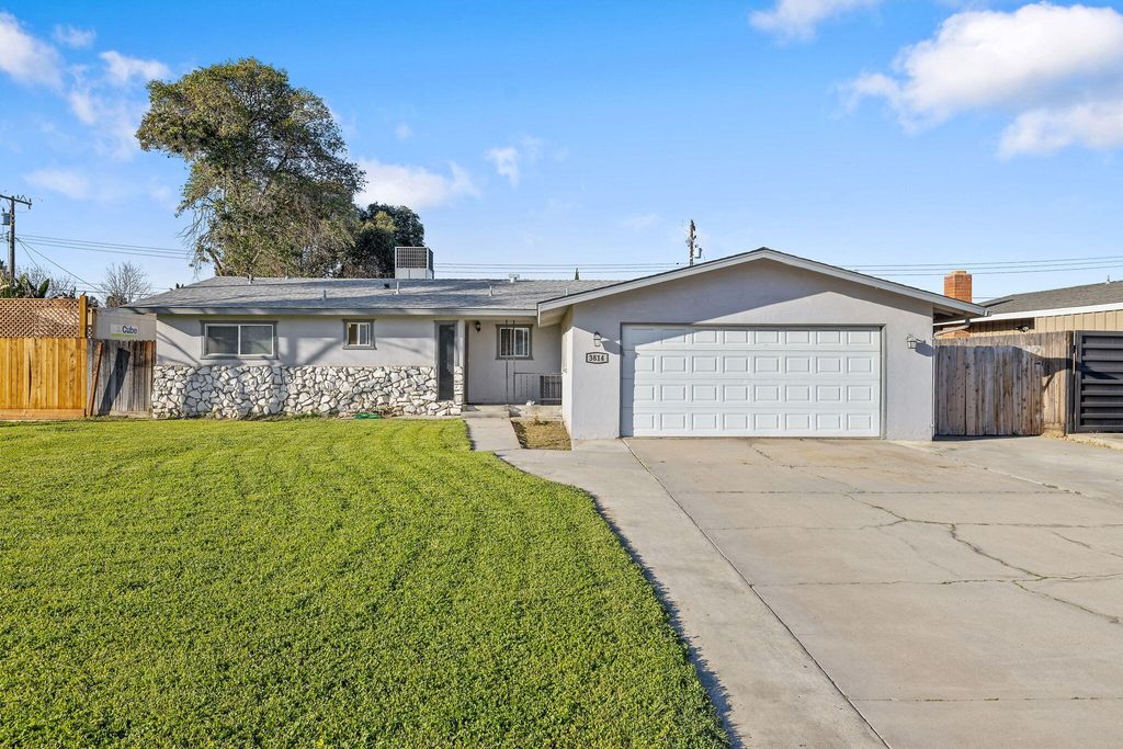 3814 W Judy Avenue, Visalia, CA 93277