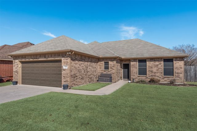 1020 Micah Road, Burleson, TX 76028