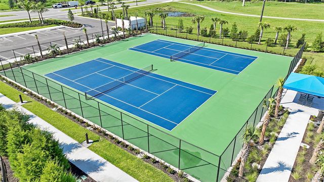8023 ANTHIRIUM LOOP, Sarasota, FL 34240