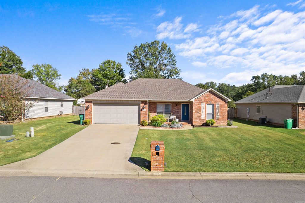106 Seminole Circle, Austin, AR 72023
