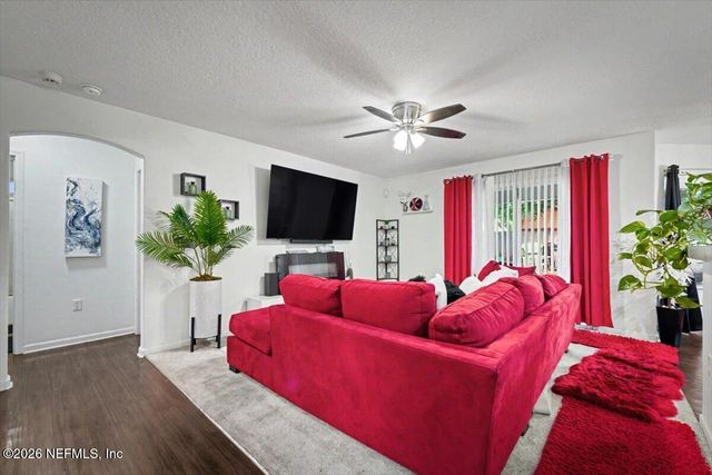 237 MANGO Drive, Palatka, FL 32177