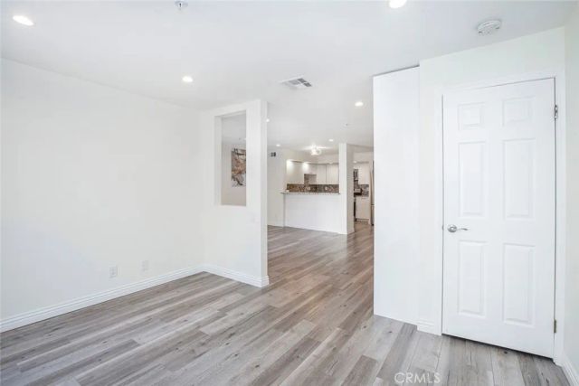 110 W Maple 30, Glendale, CA 91204