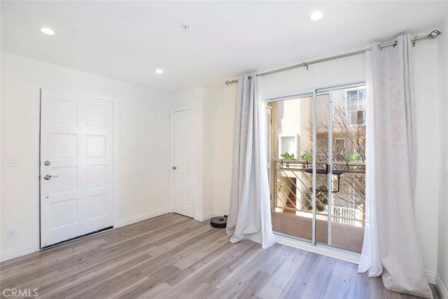 110 W Maple 30, Glendale, CA 91204