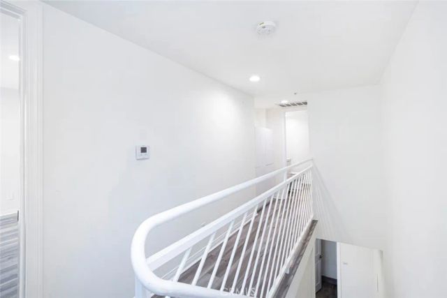 110 W Maple 30, Glendale, CA 91204