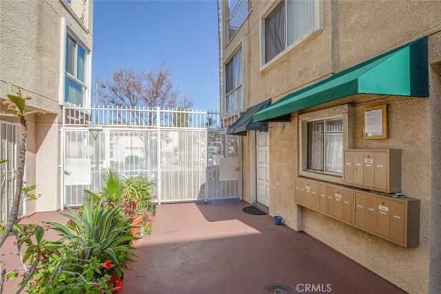 110 W Maple 30, Glendale, CA 91204