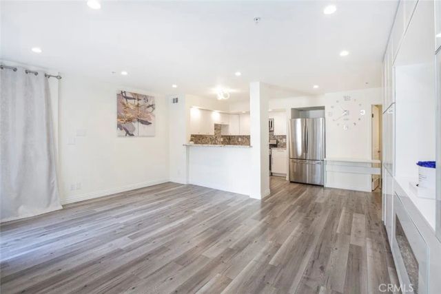 110 W Maple 30, Glendale, CA 91204