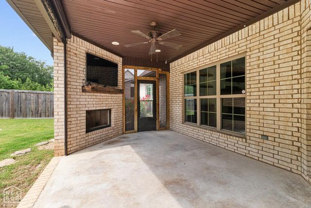3205 Mallard Pointe Lane, Jonesboro, AR 72404