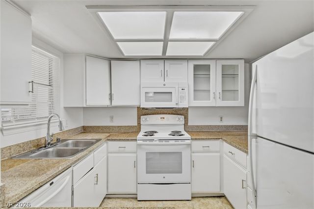 3823 South Maryland Parkway K10, Las Vegas, NV 89119