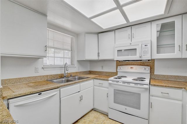 3823 South Maryland Parkway K10, Las Vegas, NV 89119