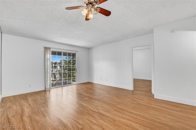 3823 South Maryland Parkway K10, Las Vegas, NV 89119