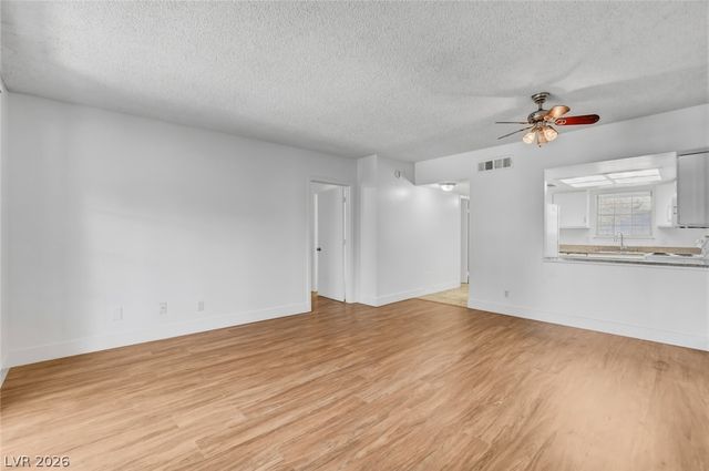 3823 South Maryland Parkway K10, Las Vegas, NV 89119