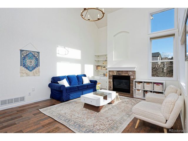 810 Trail Ridge Dr, Louisville, CO 80027