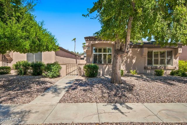 20027 N GREENVIEW Drive, Sun City West, AZ 85375