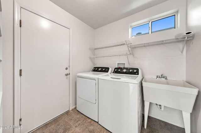 20027 N GREENVIEW Drive, Sun City West, AZ 85375