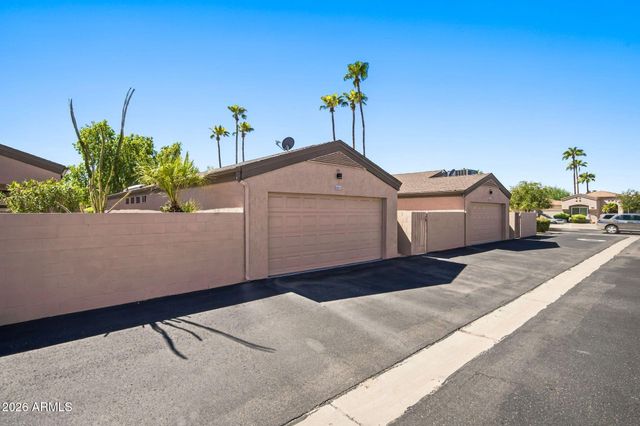 20027 N GREENVIEW Drive, Sun City West, AZ 85375