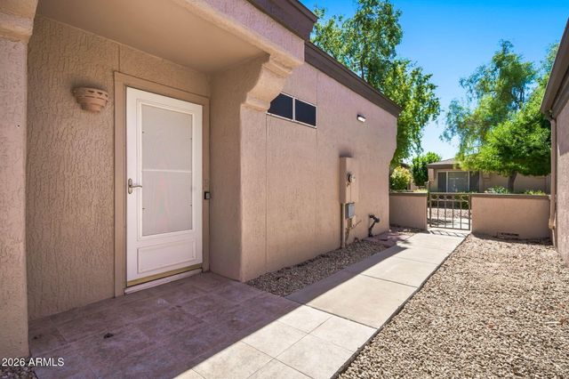 20027 N GREENVIEW Drive, Sun City West, AZ 85375