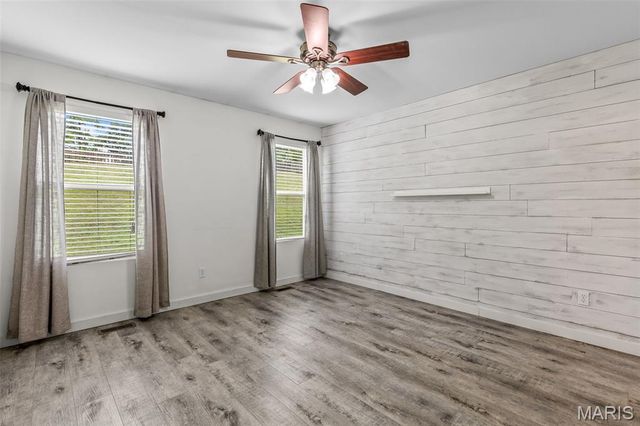 1242 Oakholt Court, Herculaneum, MO 63048