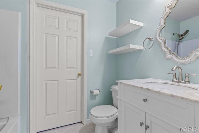 1242 Oakholt Court, Herculaneum, MO 63048