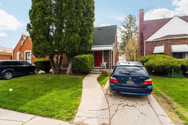 9230 Hartwell Street, Detroit, MI 48228