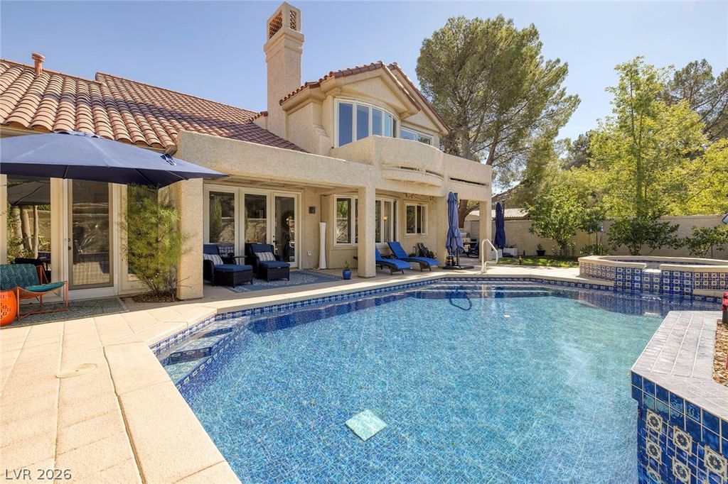 7402 Mission Hills Drive, Las Vegas, NV 89113 — exterior