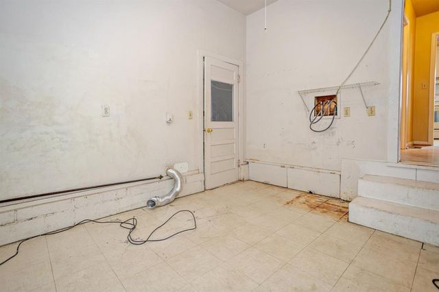 2401 N Bell Avenue, Shawnee, OK 74804