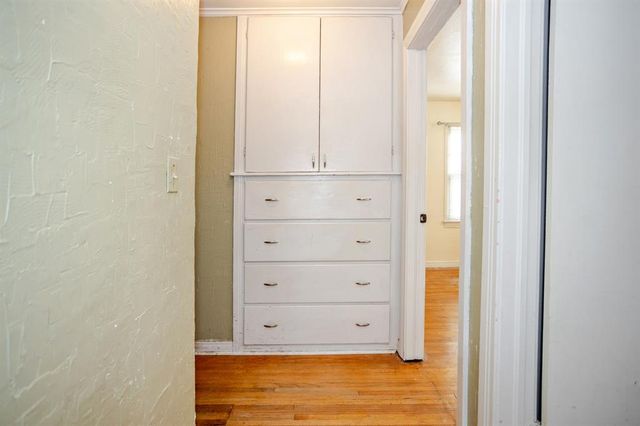 2401 N Bell Avenue, Shawnee, OK 74804