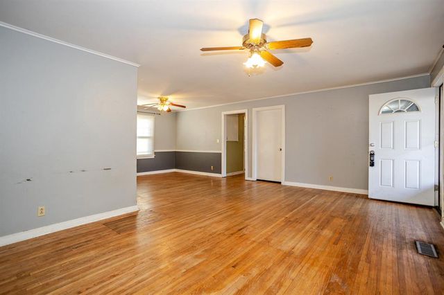 2401 N Bell Avenue, Shawnee, OK 74804