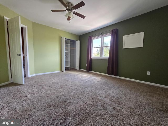 1803 WALNUT RIDGE ESTS, Pottstown, PA 19464