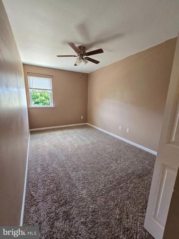 1803 WALNUT RIDGE ESTS, Pottstown, PA 19464