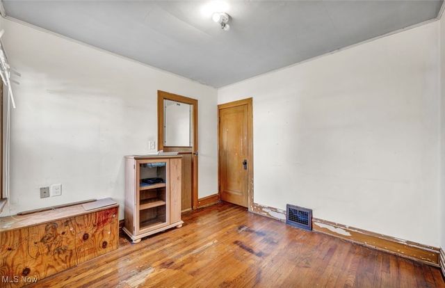 3706 Woodway Avenue, Parma, OH 44134