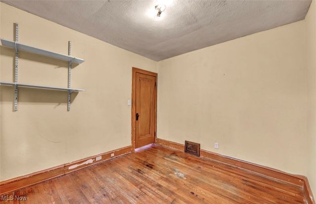 3706 Woodway Avenue, Parma, OH 44134