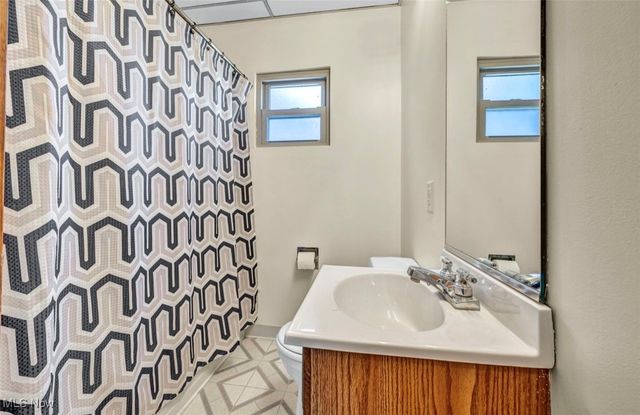 3706 Woodway Avenue, Parma, OH 44134