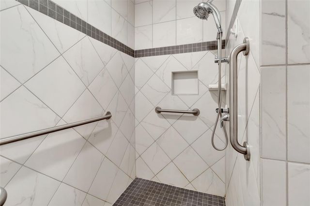 26903 HONEYMOON AVENUE, Leesburg, FL 34748