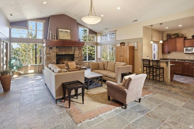 14820 S GRANITE RIDGE LN, Draper, UT 84020