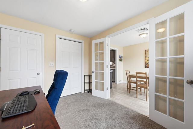107 Franklin Street Ext Unit 8, Derry, NH 03038