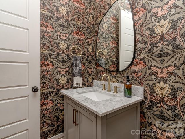 2622 Duncan Avenue, Charlotte, NC 28205